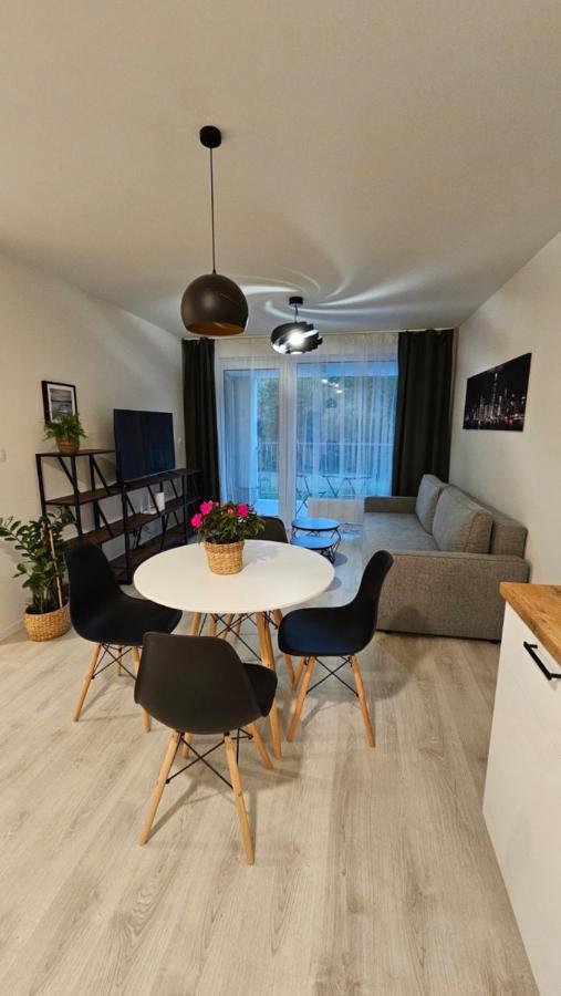 2 With Terrace, New Building, 2bk Pressburg